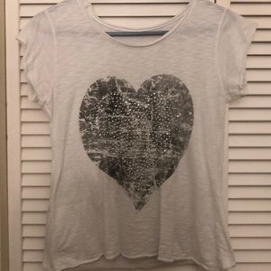 Fun heart T